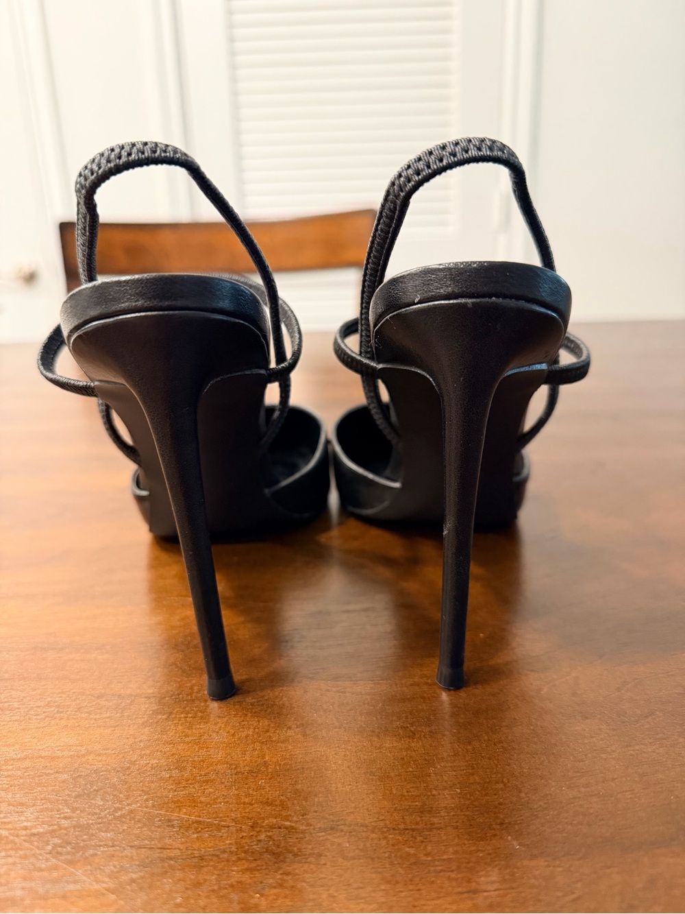 Steve Madden Black Pointed-Toe Slingback Stiletto Heels - Picture 3 of 7